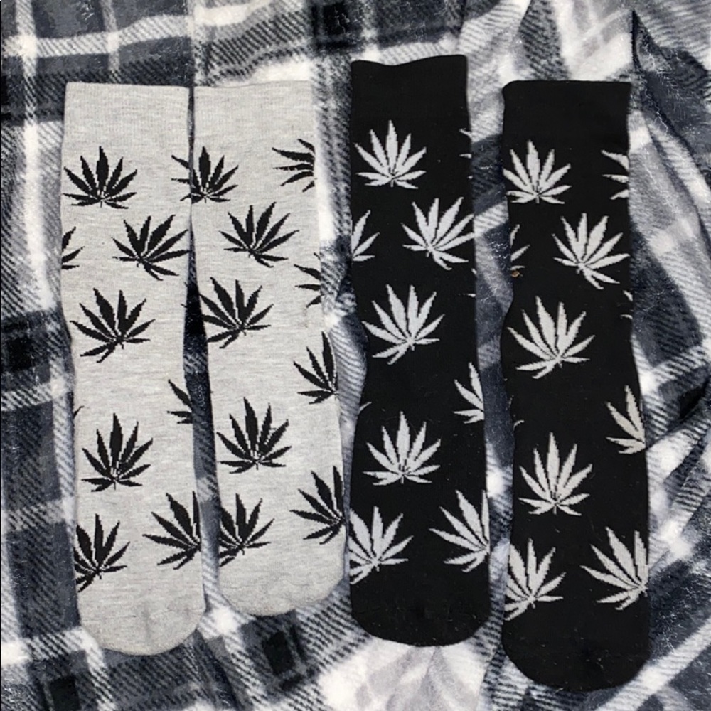 Weed socks
